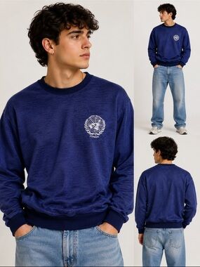 Vintage United Nations long sleeve